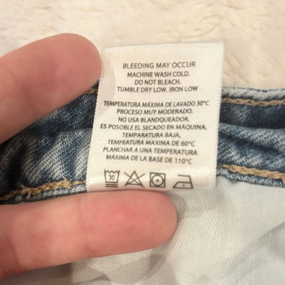 Altar’d State 31 (L 8-10) High Rise Denim Women’s Shorts Exposed Button Fly - Picture 7 of 8